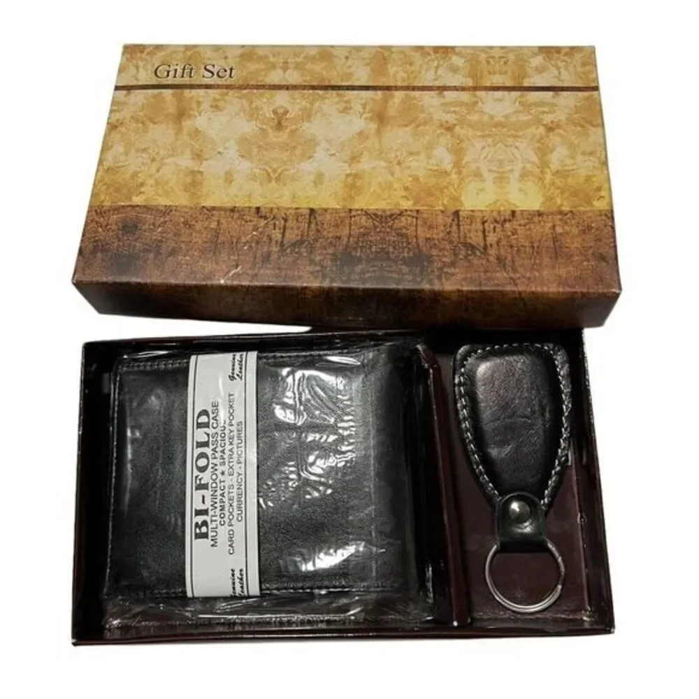 Bi-Fold Hand Crafted in Genuine Leather Black Wallets W/ Multi-Window Pass Case‎